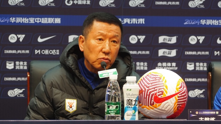 崔康熙：高準翼恢復得差不多可以比賽，隊中的國家隊隊員非常疲勞
